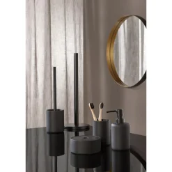 Kwantum Tray Zwart
